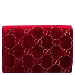 مملوكة مسبقًا Gucci Red GG Velvet Mini Dionysus Wallet On Chain