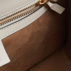 Pre Owned حقيبة كتف غوتشي سيلفي جلد أبيض صغيرة