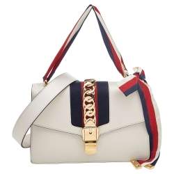 Pre Owned حقيبة كتف غوتشي سيلفي جلد أبيض صغيرة