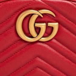 Pre Owned Gucci Red Matelassé Leather GG Marmont Belt Bag 