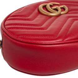 Pre Owned Gucci Red Matelassé Leather GG Marmont Belt Bag 