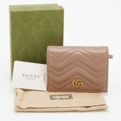 مملوكة مسبقًا Gucci Beige Matelassé Leather GG Marmont Card Case