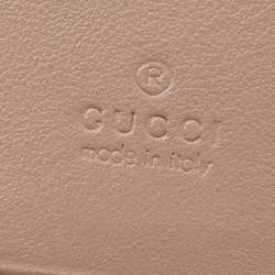 مملوكة مسبقًا Gucci Beige Matelassé Leather GG Marmont Card Case