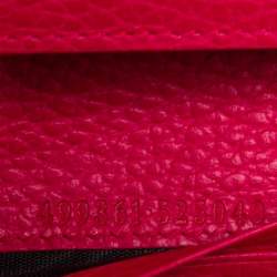 Pre Owned حافظة بطاقات غوتشي جلد وردي زاهي مرصعة بفراشة 