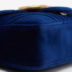 Pre Owned Gucci Blue Matelassé Velvet Medium GG Marmont Shoulder Bag