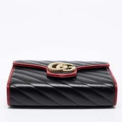 Pre Owned محفظة بسلسلة غوتشي مارمونت تورشون جلد مبطن خط مائل أحمر /أسود شعار جي جي 