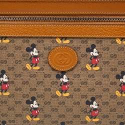 مملوكة مسبقًا Gucci x Disney Brown GG Supreme Canvas and Leather Mini Mickey Mouse Zip Pouch
