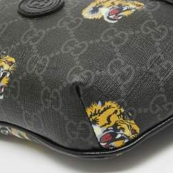 Pre Owned Gucci Black GG Supreme Canvas Tiger Print Belt Bag