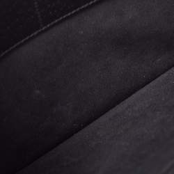 Pre Owned Gucci Black Leather Off The Grid Clutch