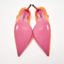 مملوكة مسبقًا Gucci Neon Orange Lace Virginia Mary Jane Pumps Size 39