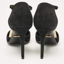 مملوكة مسبقًا Gucci Black/Gold Leather and Suede T Strap Pumps Size 36