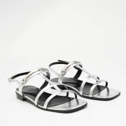 Gucci Silver Leather Divine Flat Sandals Size 38
