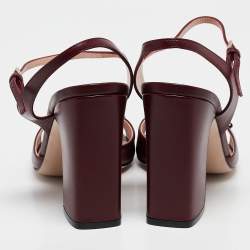 Pre Owned Gucci Burgundy Leather Horsebit Ankle Strap Sandals Size 40.5