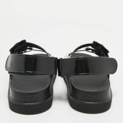 Pre Owned صندل غوتشي مطاط لامع أسود مزين شعار الماركة جي جي مسطح مقاس 37