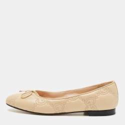Pre Owned Gucci Beige GG Matelassé Leather Jolie Ballet Flats Size 37