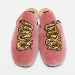 Pre Owned حذاء سليبرز غوتشي لورانس مزخرف كريستال قطيفة وردي مقاس 41