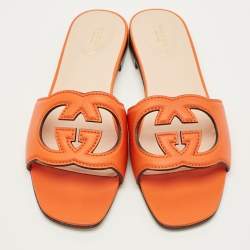 مملوكة مسبقًا صندل غوتشي مفتوح جلد شامواه أخضر باهت شعار G متشابك مقاس 37