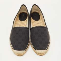 Pre Owned حذاء فلات إسبادريل غوتشي كانفس GG  وجلد أسود مقاس 41