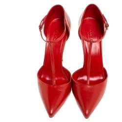 مملوكة مسبقًا Gucci Red Leather Pointed Toe T-Strap Pumps Size 39