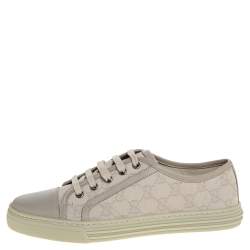 Pre Owned Gucci Light Grey GG Canvas And Leather Low Top Sneakers Size 37.5