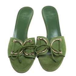 مملوكة مسبقًا Gucci Green Suede Tied Horse-bit Mule Sandals Size 40.5