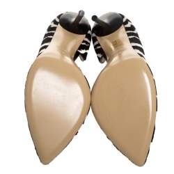 Pre Owned حذاء كعب عالي غوتشي "نوا" شعر عجل مطبوع نقشة الحمار الوحشي أبيض و أسود مقاس 37.5