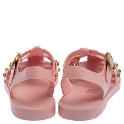 مملوكة مسبقًا Gucci Pink Rubber Embellished Slingback Sandals Size 36