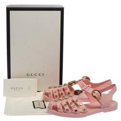 مملوكة مسبقًا Gucci Pink Rubber Embellished Slingback Sandals Size 36