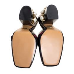 مملوكة مسبقًا حذاء مولز غوتشى ترصيعات لؤلؤ صناعى شريط ويب جى جى جلد ثعبان أسود مقاس 38