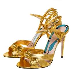 Pre Owned صندل غوتشى عقدة إليى  سيور جلد ذهبى ميتالك مقاس 39