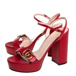 مملوكة مسبقًا Gucci Red Leather GG Marmont Block Heel Platform Ankle Strap Sandals Size 38.5