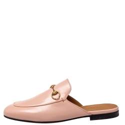 مملوكة مسبقًا Gucci Pink Leather Princetown Horsebit Flat Mules Size 38