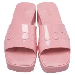 Pre Owned صندل سلايد غوتشي نعل سميك مطاط وردي مقاس 41