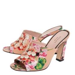 Pre Owned Gucci Beige Bloom Floral Print Leather Slide Sandals Size 37