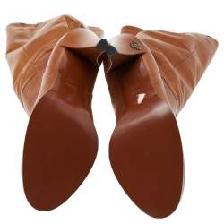 Pre Owned حذاء بوت غوتشي أليزابيث جلد بني فاتح بطول الركبة مقاس 39