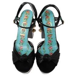 Pre Owned Gucci Black Leather Pearl & Stud Embellished Platform Sandals Size 39