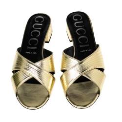 مملوكة مسبقًا Gucci Gold Leather Crisscross Slide Sandals Size 39.5