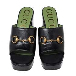 مملوكة مسبقًا Gucci Black Leather Horsebit Platform Slide Sandals Size 38.5