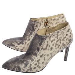 Pre Owned Gucci Grey/Brown Karung Leather Booties Size 38
