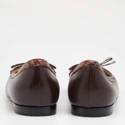 Pre Owned حذاء باليرينا فلات غوتشي جلد ثعبان بني بشعار ماركة جي جي بفيونكة مقاس 39