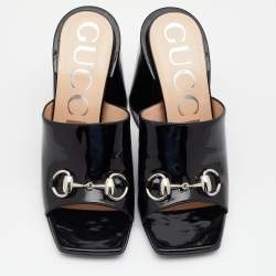 مملوكة مسبقًا صندل سلايد غوتشي جلد لامع أسود كعب مربع سميك  مزين بشعار هورسبيت مقاس 38