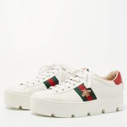 مملوكة مسبقًا Gucci White Leather Embroidered Bee Ace Platform Sneakers Size 39