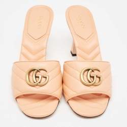 مملوكة مسبقًا Gucci Peach Pink Quilted Leather GG Marmont Open Toe Slide Sandals Size 38