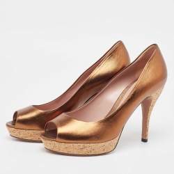 Gucci Metallic Bronze Leather Peep Toe Platform Pumps Size 38.5