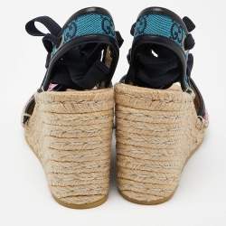 مملوكة مسبقًا Gucci Tricolor GG Canvas Espadrille Wedge Ankle Tie Sandals Size 36.5