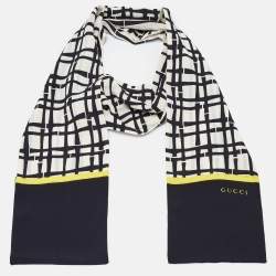 Pre Owned Gucci Monochrome Check Print Silk Narrow Stole 