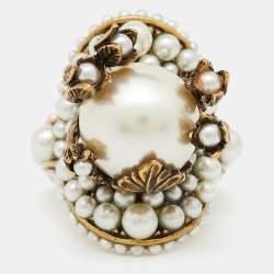 Gucci Faux Pearl Flower Gold Tone Ring Size 50