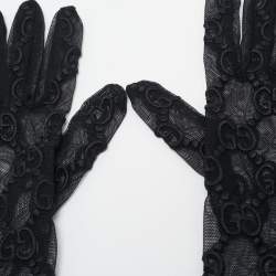 مملوكة مسبقًا Gucci Black GG Embroidered Tulle Gloves S