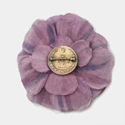 Pre Owned Gucci Floral Fabric Gold Tone Brooch