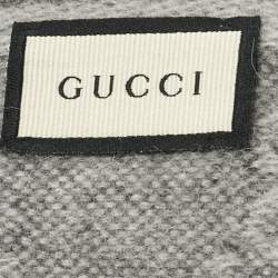 مملوكة مسبقًا وشاح غوتشي صوف محبوك بشعار GG الرمادي مع شراشيب